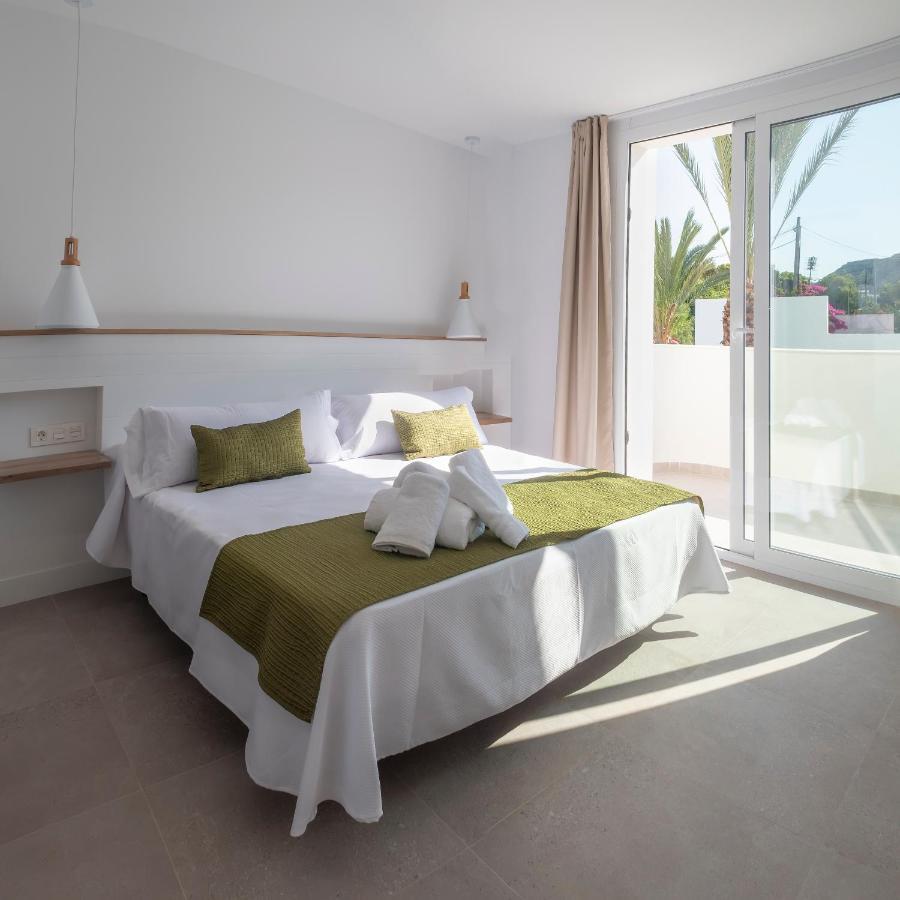 Hotel Senderos Агуа Амарга Екстериор снимка