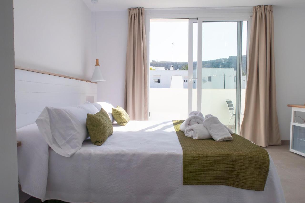 Hotel Senderos Агуа Амарга Екстериор снимка