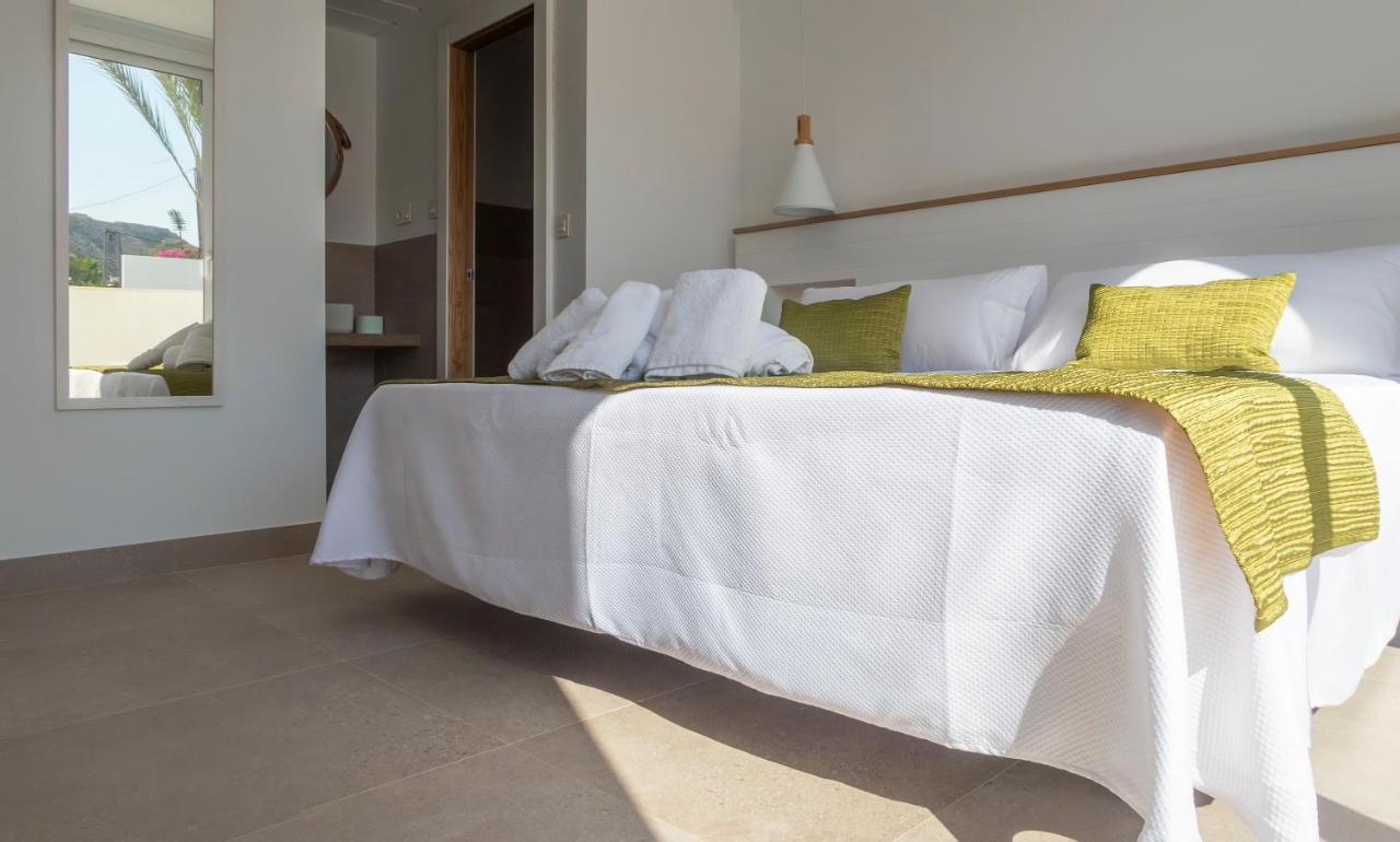 Hotel Senderos Агуа Амарга Екстериор снимка