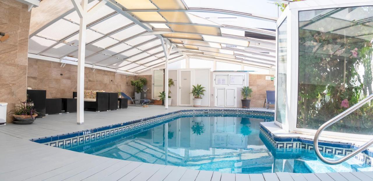 Hotel Senderos Агуа Амарга Екстериор снимка