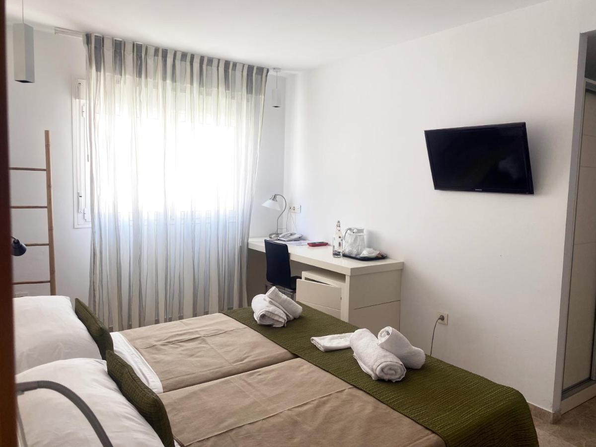 Hotel Senderos Агуа Амарга Екстериор снимка