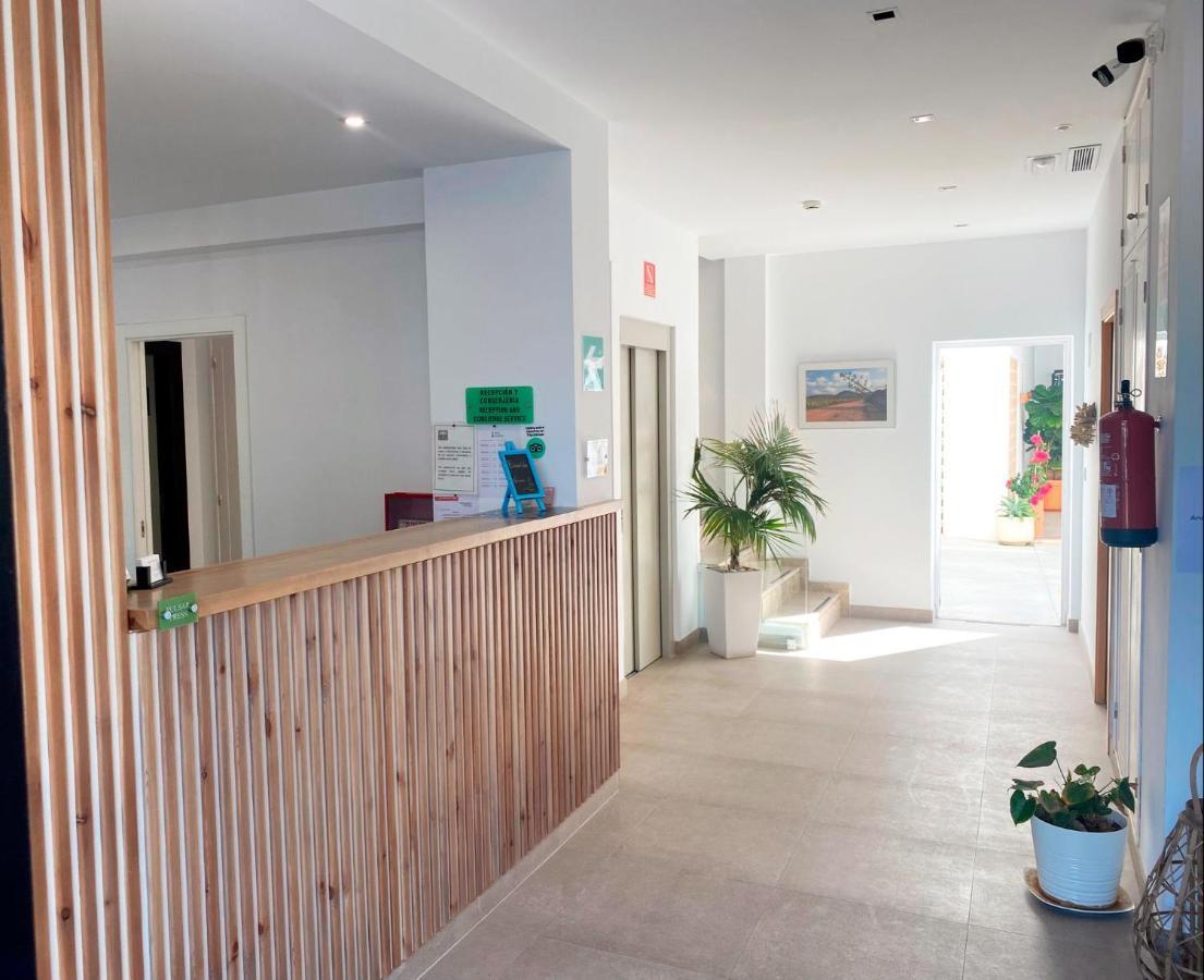 Hotel Senderos Агуа Амарга Екстериор снимка